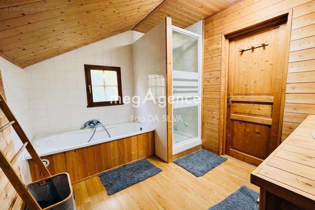 Maison 4 pièces de 150m2 - photo 9