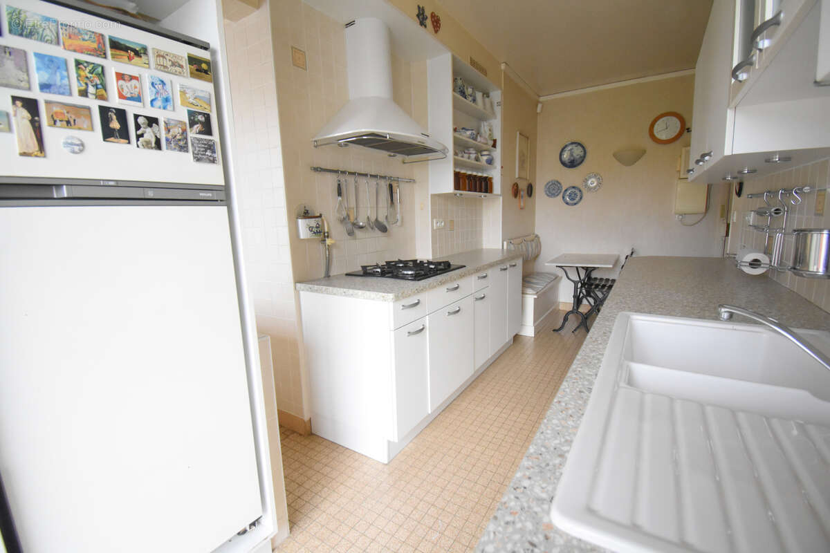 Appartement à VILLE-D'AVRAY