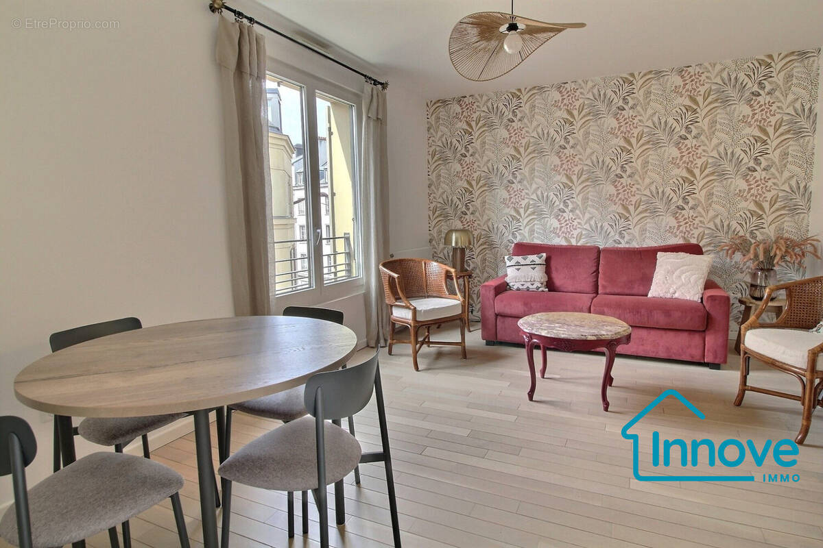 Appartement à VERSAILLES