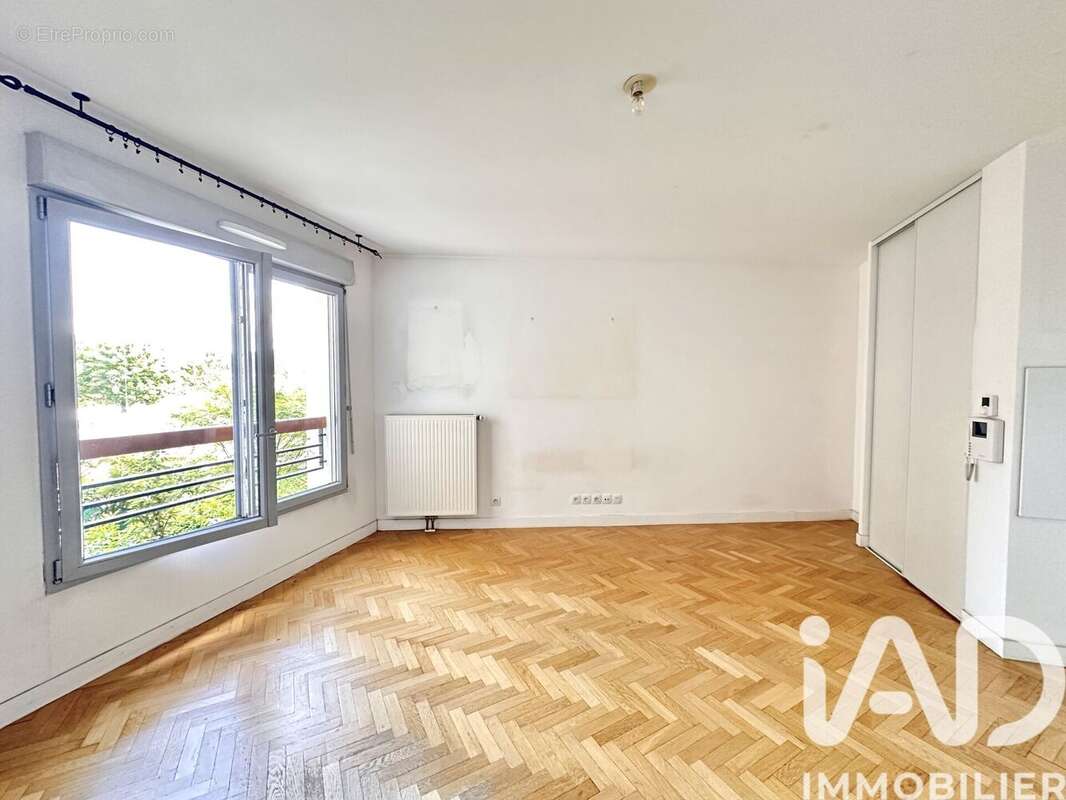 Photo 3 - Appartement à VELIZY-VILLACOUBLAY
