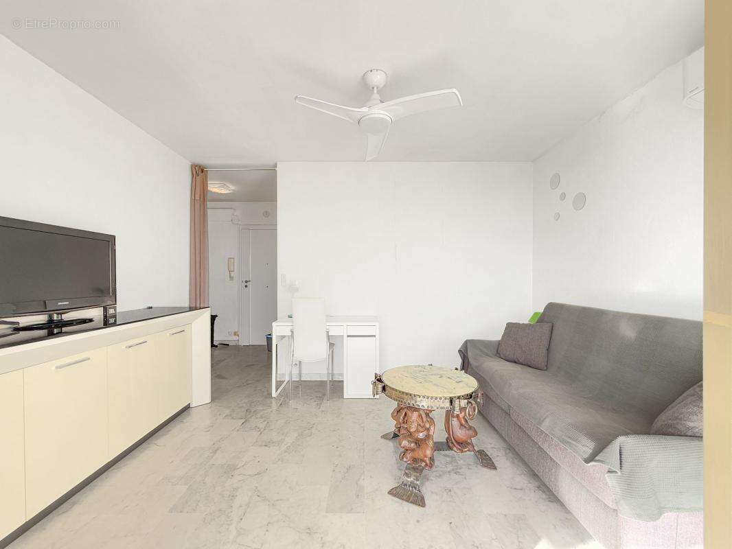 Appartement à CAGNES-SUR-MER