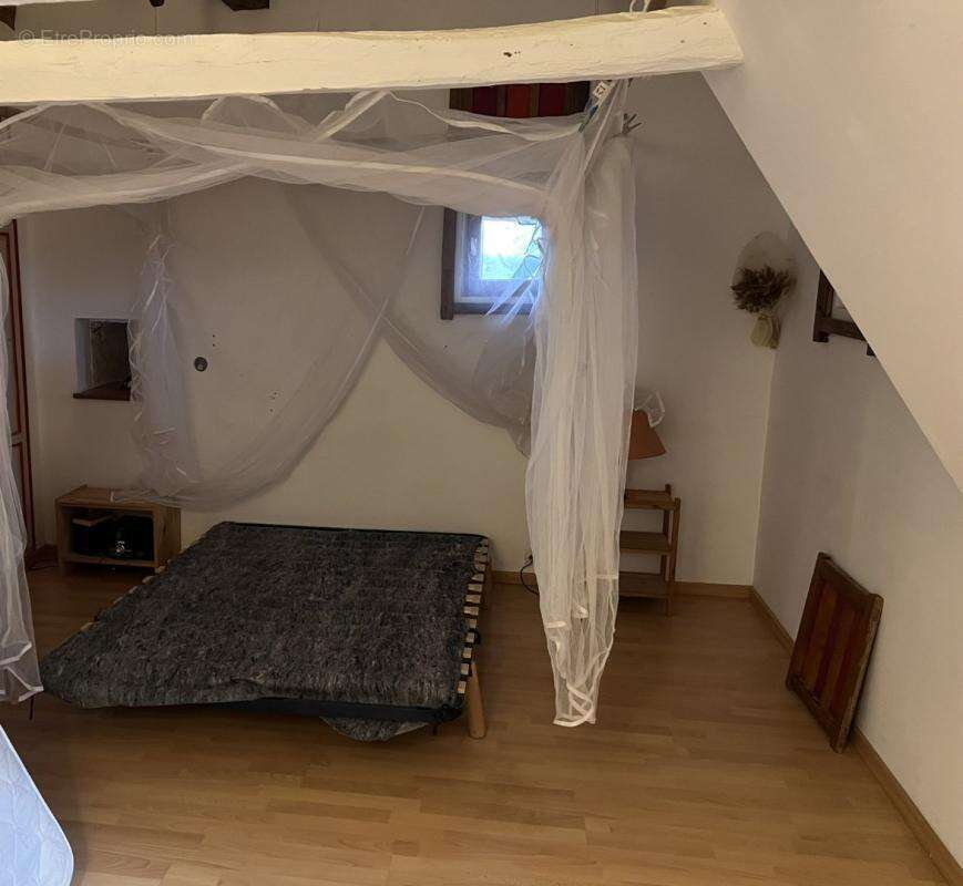 Maison à CAMBES