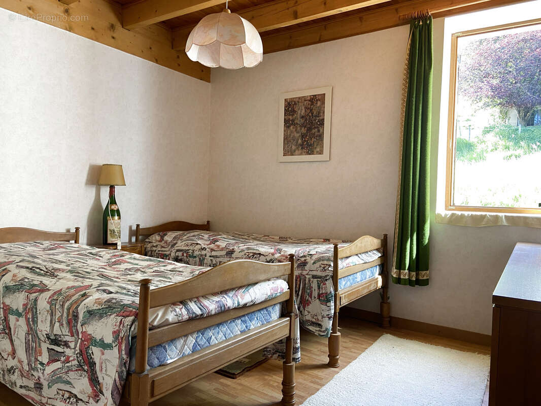Maison à LOISIEUX