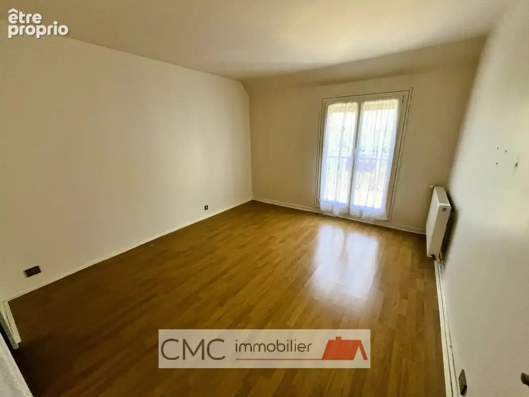 Maison 4 pièces 98 m² à vendre à Chartres (28000) - photo 2