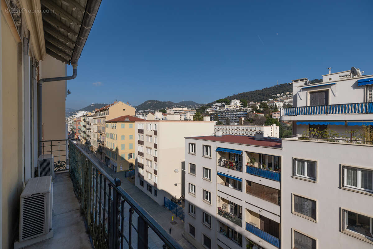 Appartement à NICE