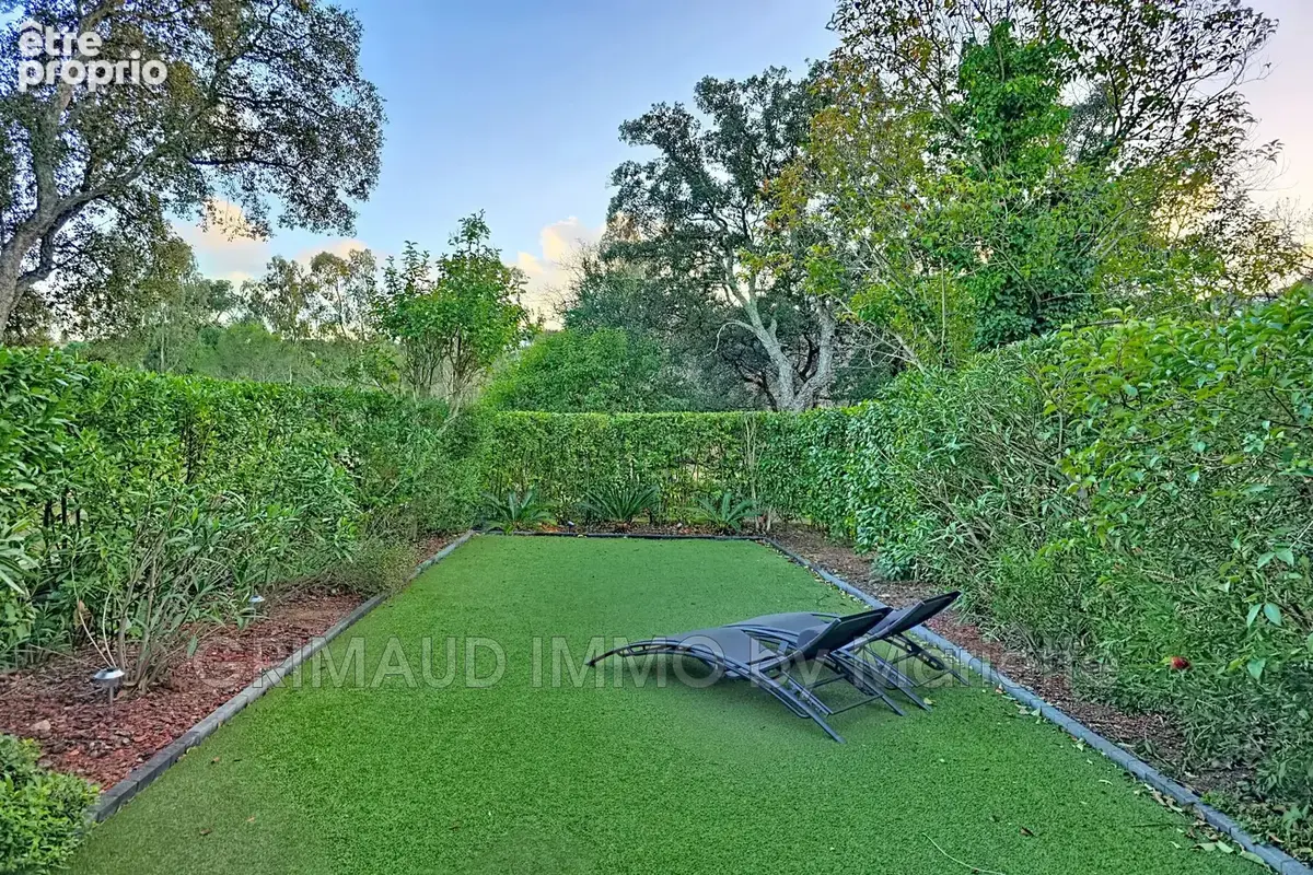 Maison 4 pièces 81 m² à vendre à Grimaud (83310) - photo 8