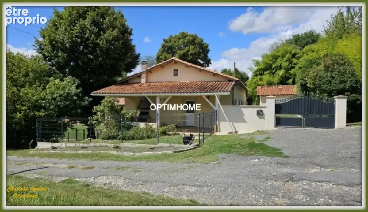 Ancien moulin rénové – 3,7 hectares au calme avec dépendances équestres - photo 2