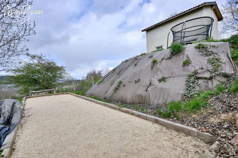 Maison à THURINS