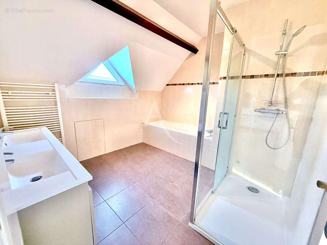 Maison à LA FERTE-SAINT-AUBIN