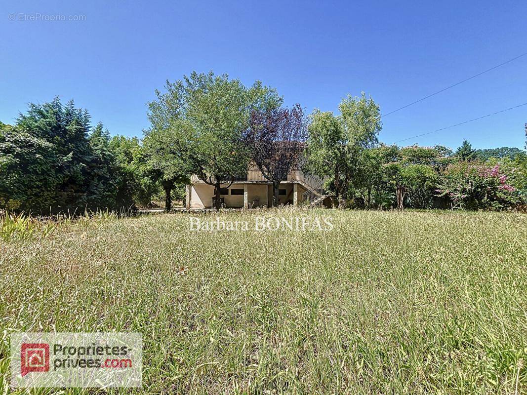 Maison à SAINT-SULPICE