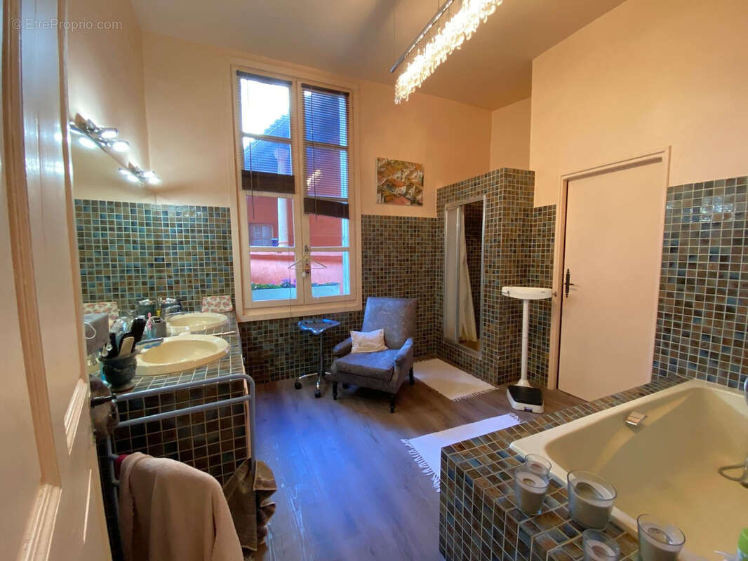 Maison à SAINT-GILLES