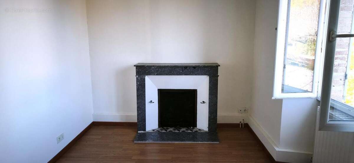 Maison à SAINT-LAURENT-LOLMIE