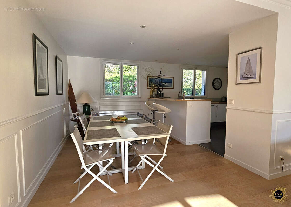 Maison à NOISY-LE-ROI