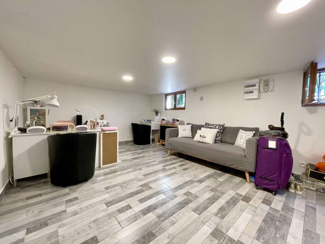 Maison à NEUILLY-SUR-MARNE