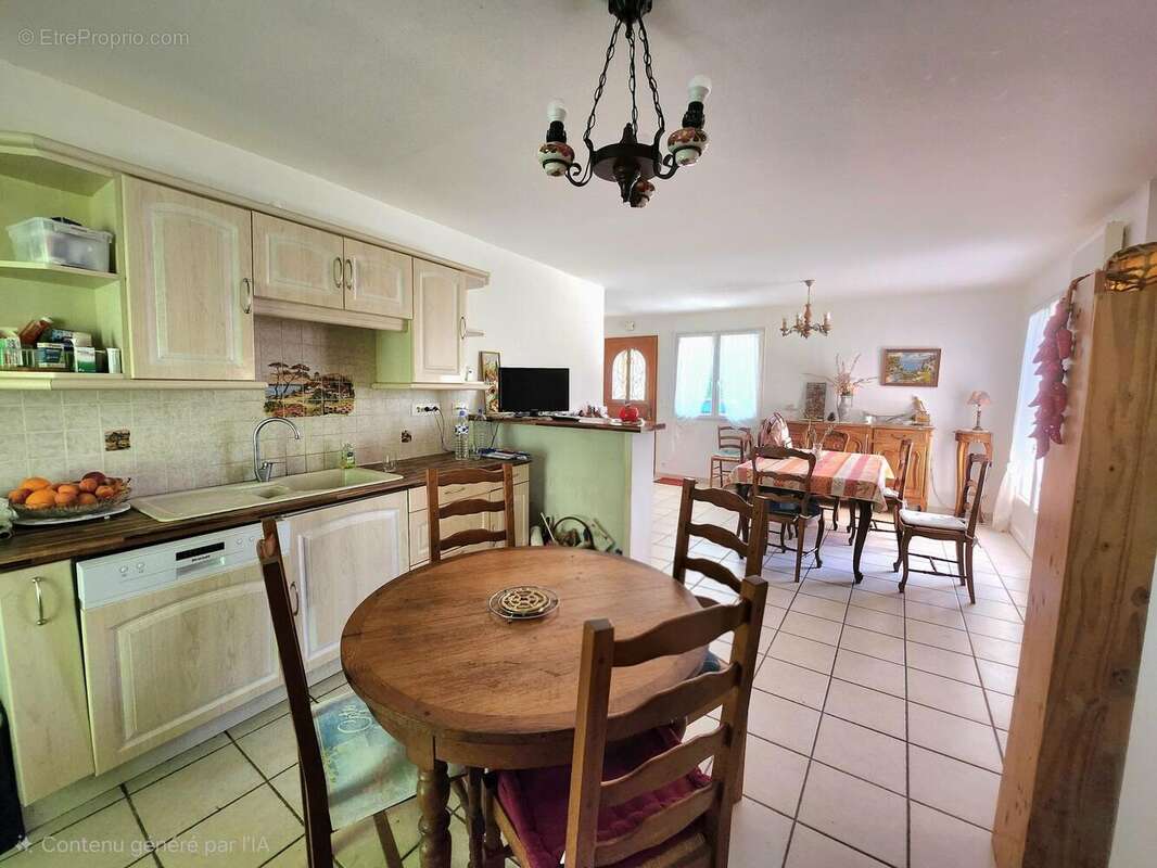 Maison 130 m² à Cazaubon  - photo 7
