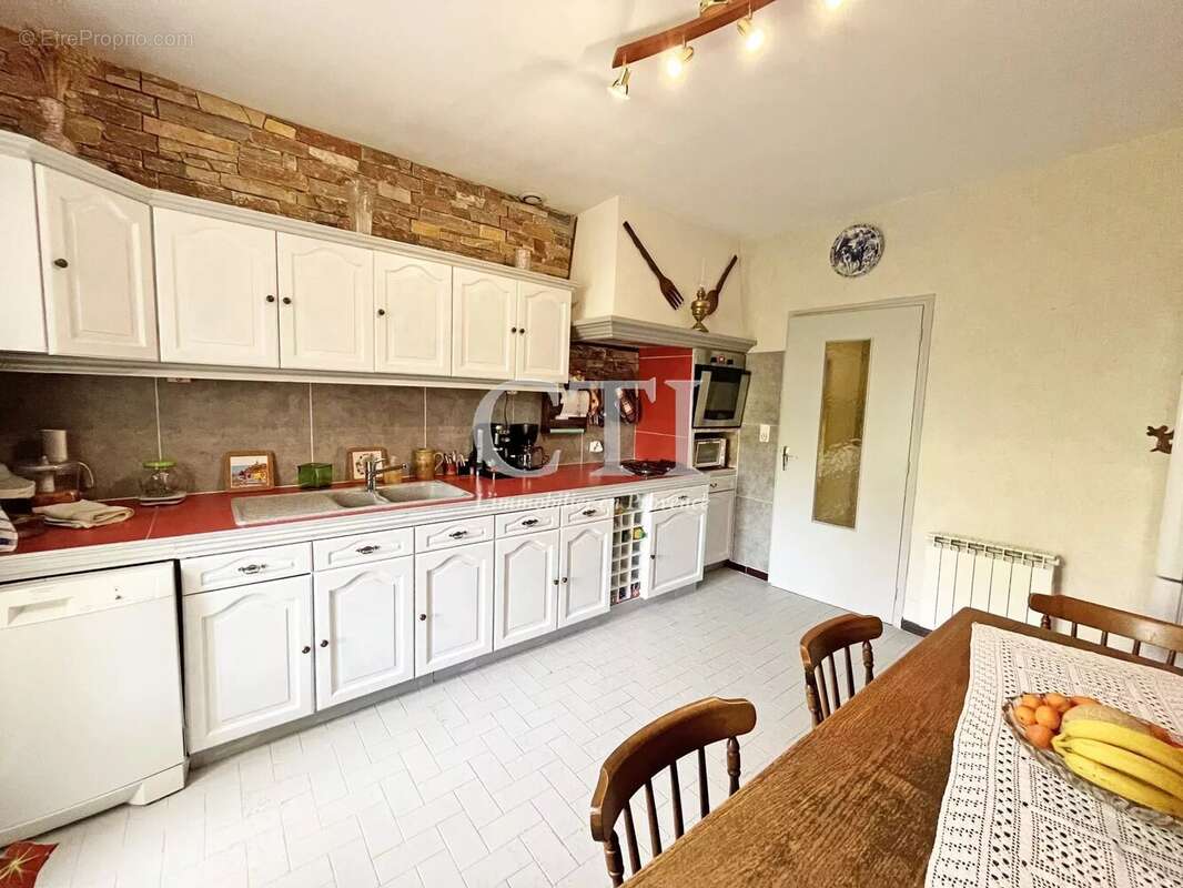 Maison à VAISON-LA-ROMAINE