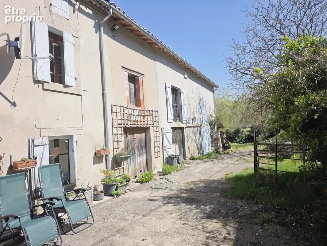 Rivel - Maison avec grange et 1.6 hectares de terrain - photo 24