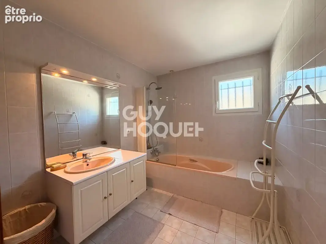 Biriatou  (5 min d'hendaye)-belle villa 5 pieces de 218 m² - photo 13