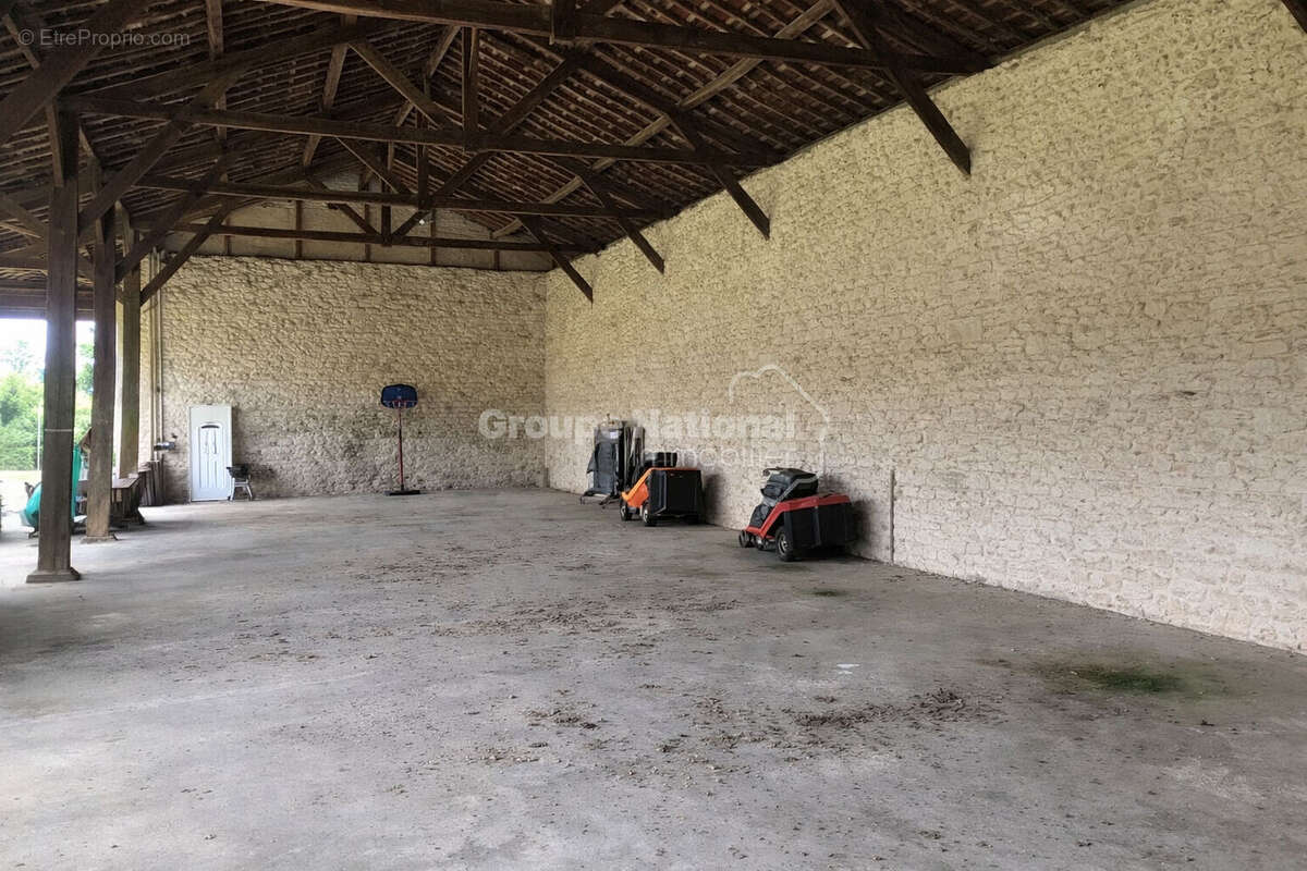 Maison à SAINT-SULPICE