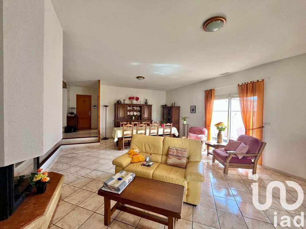 Photo 2 - Maison à COURSAN