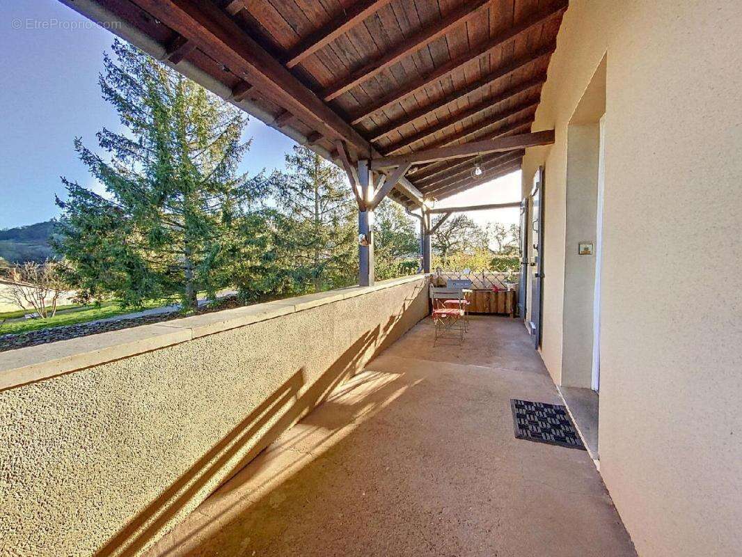 Maison à DONZY-LE-PERTUIS