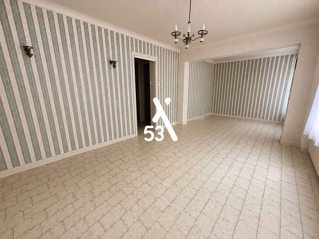Maison 171 m² à Arques  - photo 9