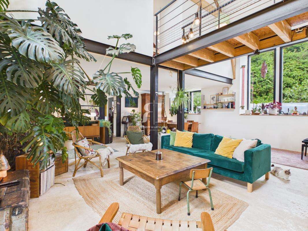 Hennebont – de l’école au loft, un lieu de vie unique - photo 4