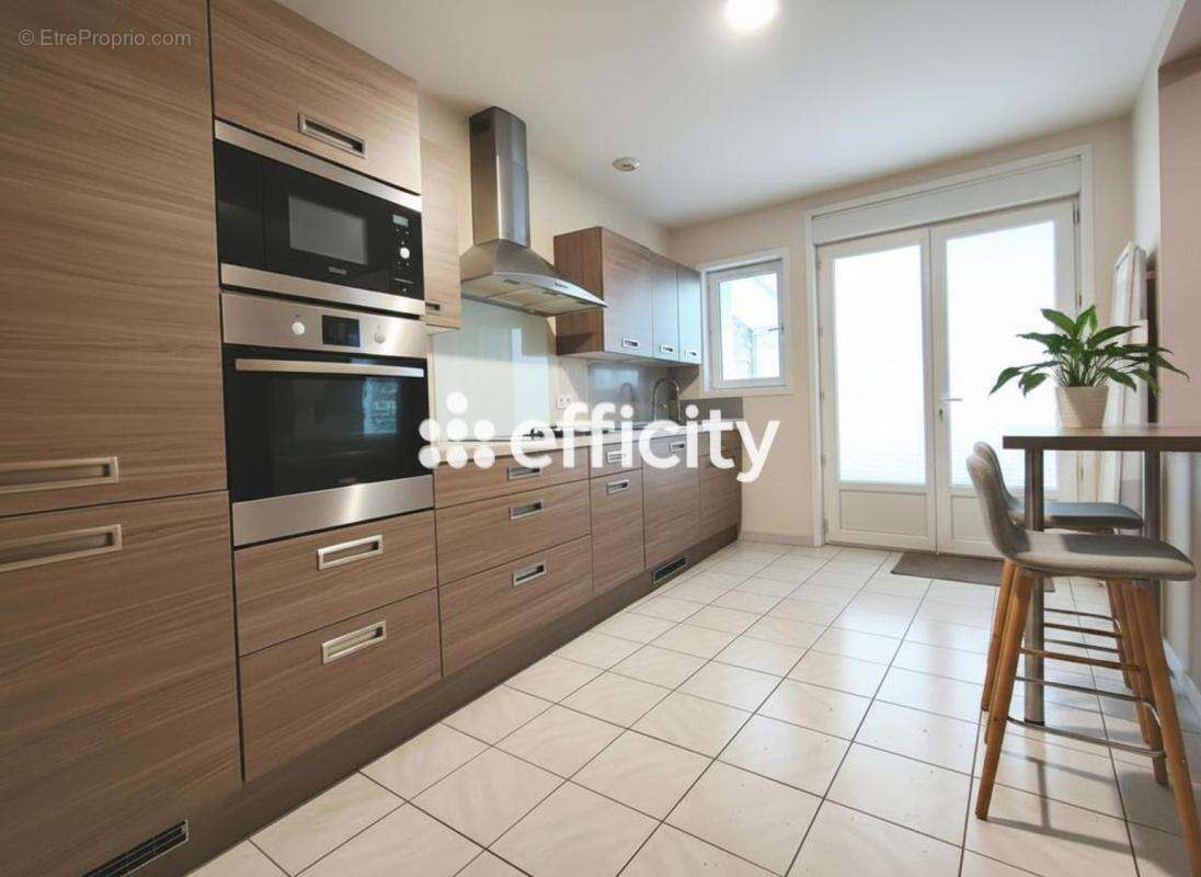 Maison 125 m² à Sin-Le-Noble  - photo 2