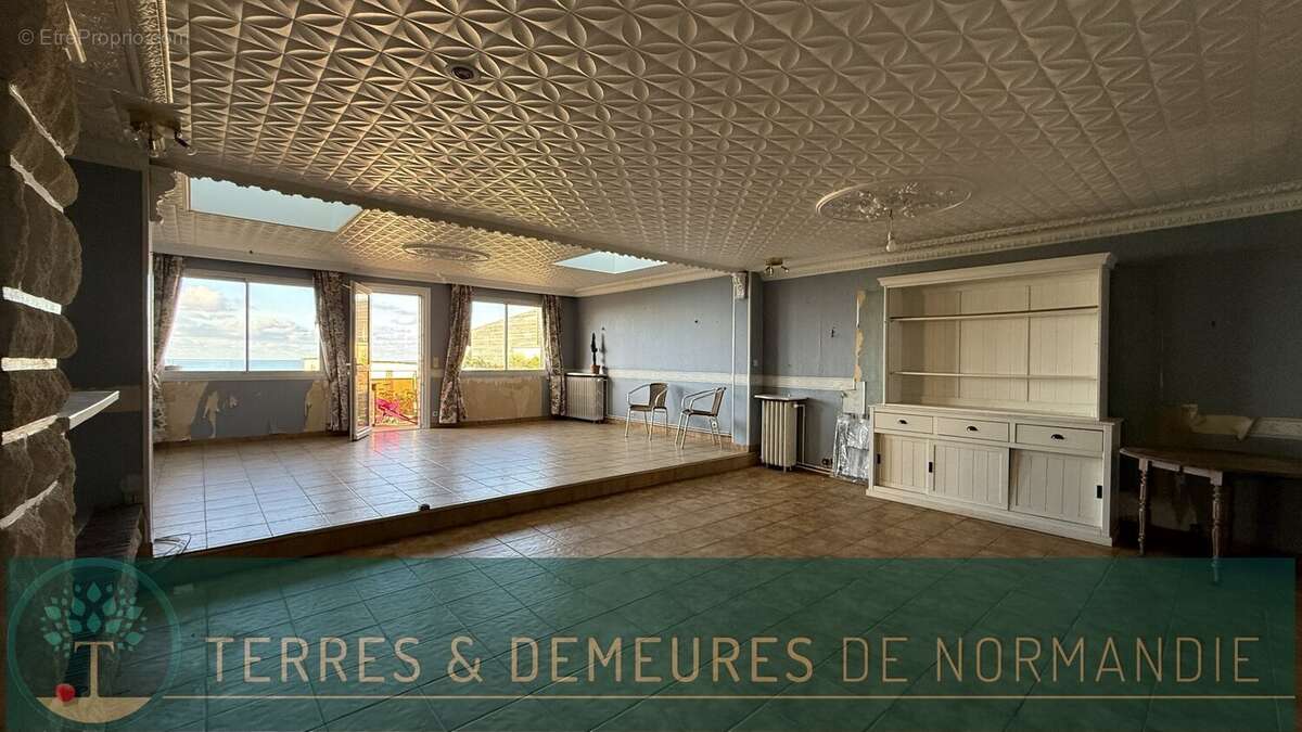 Maison à BELLEVILLE-SUR-MER