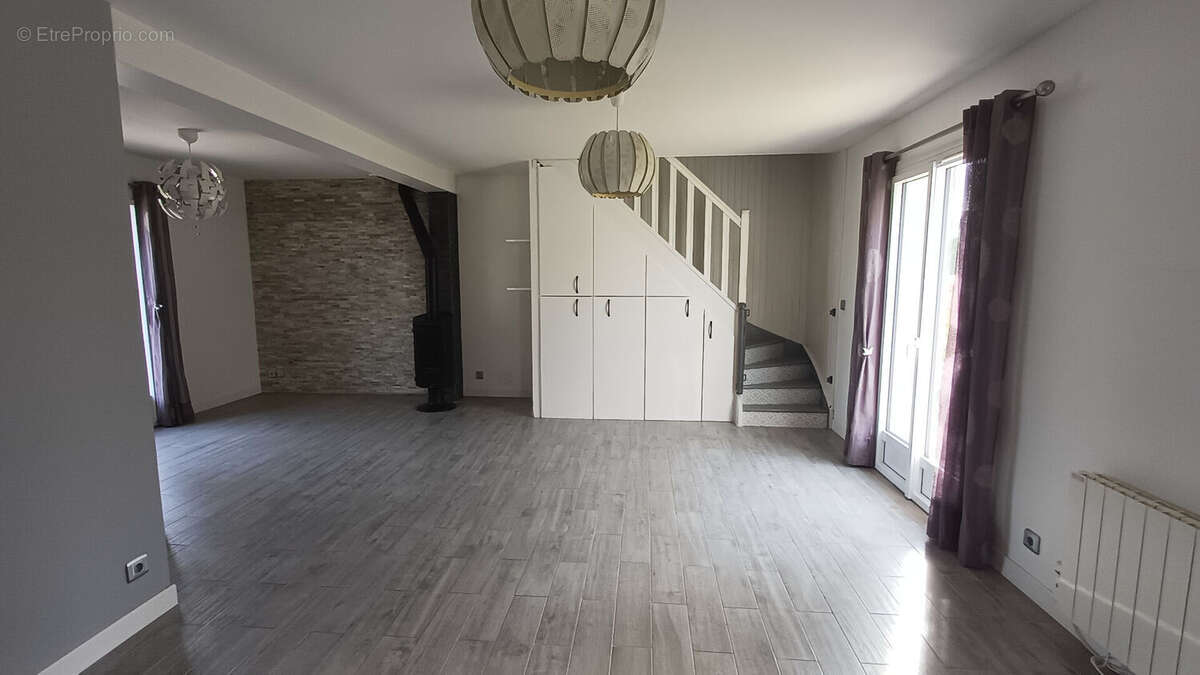 Maison à MAGNY-EN-VEXIN