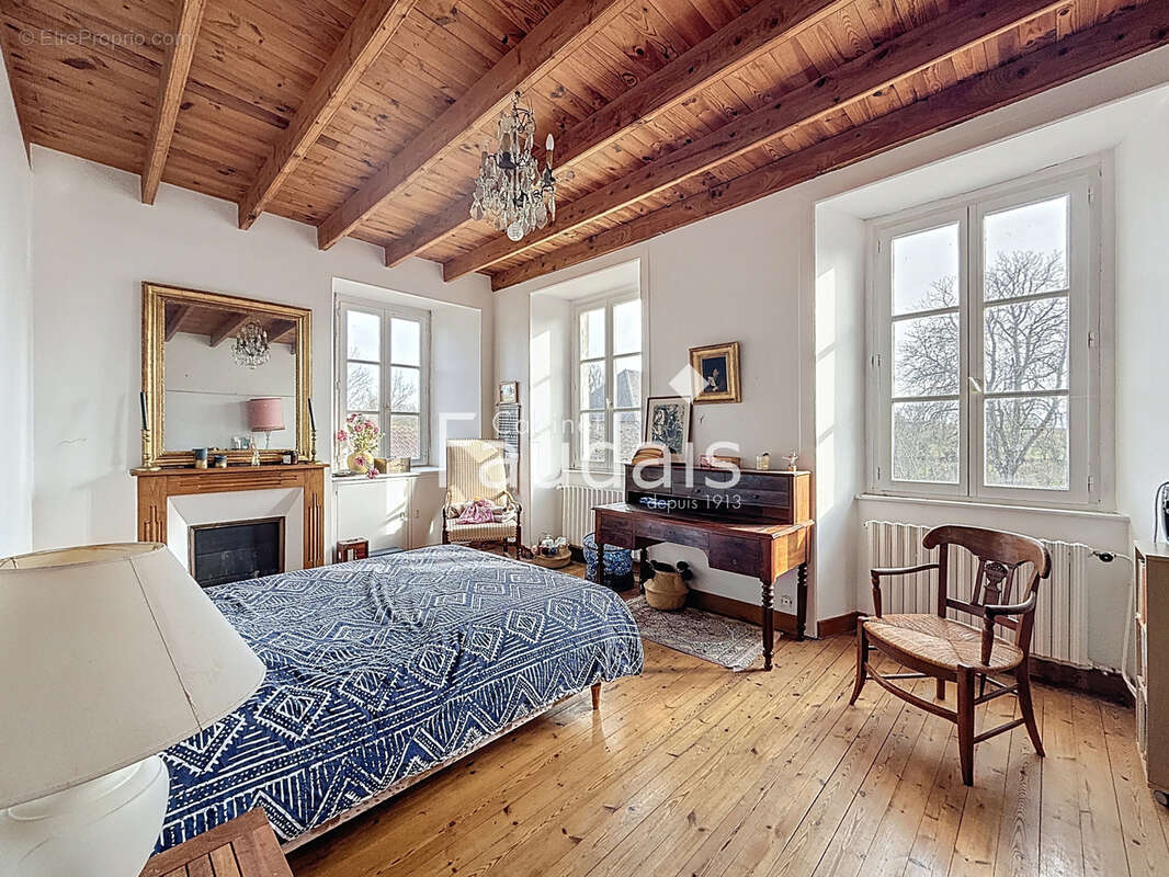 Maison à MARIGNY