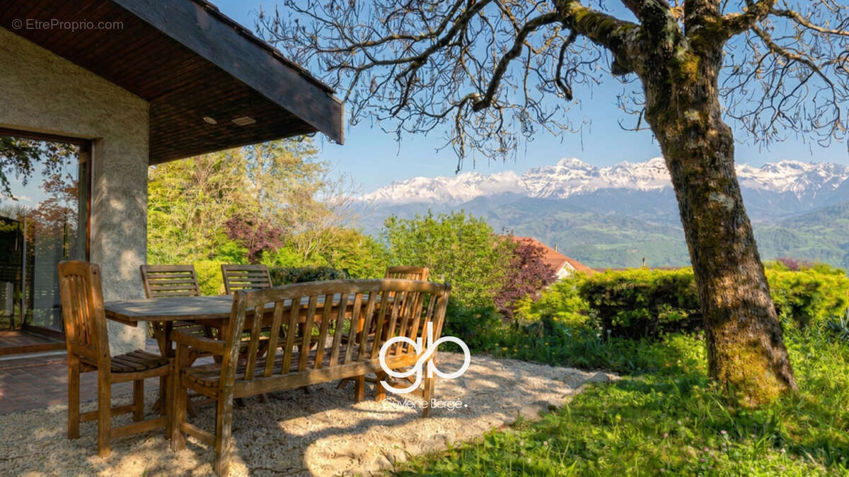 Villa d’architecte avec vue panoramique sur belledonne et le vercors   haut meylan - photo 2