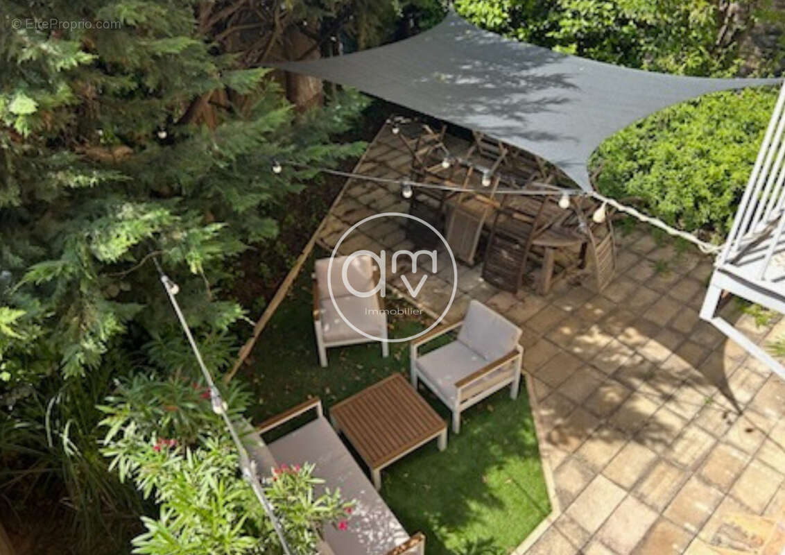 Appartement à HYERES