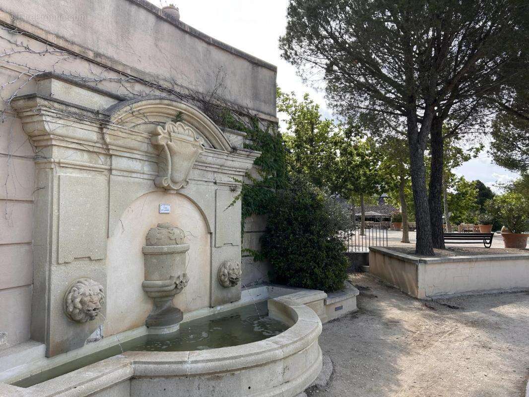 Appartement à MALLEMORT