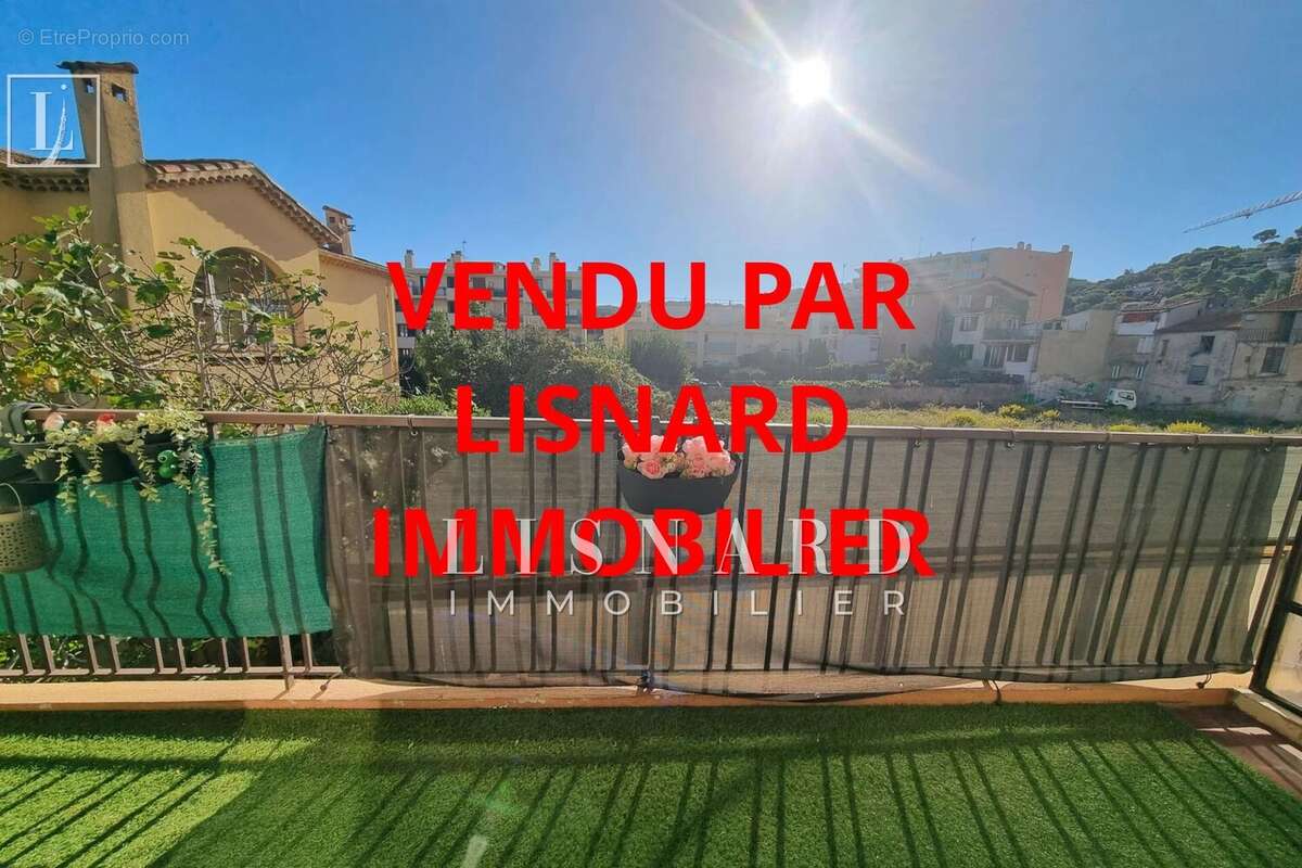 Appartement à VALLAURIS