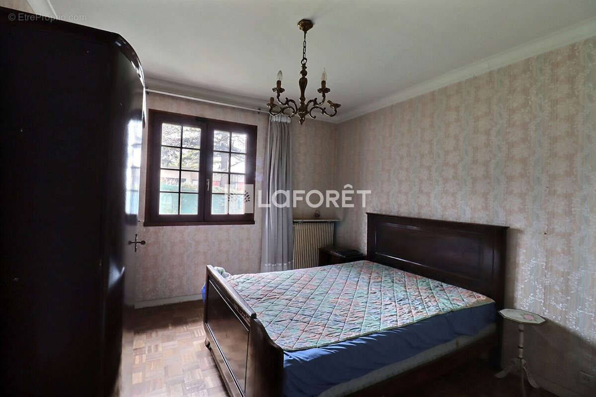 Maison Vitry Sur Seine 7 pièce(s) 144 m2 - photo 10