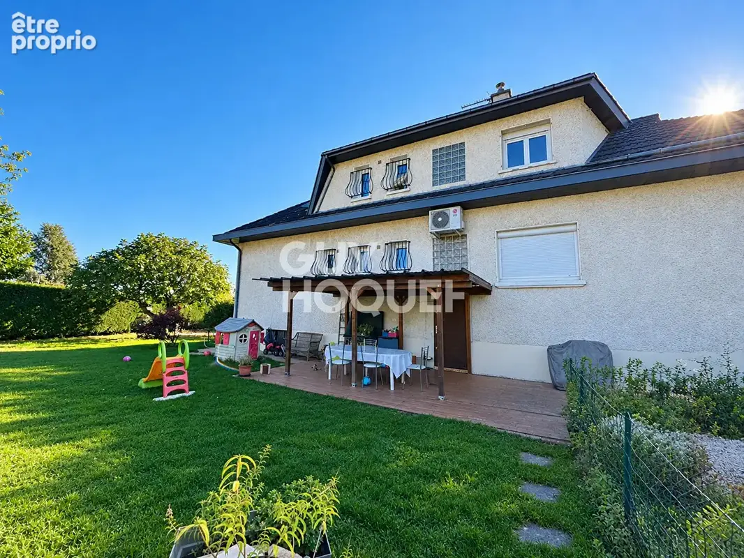 Ppartement avec grand jardin privatif et garage double - photo 1