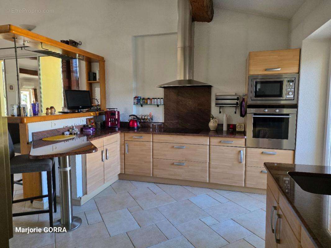 Appartement à NANS-LES-PINS