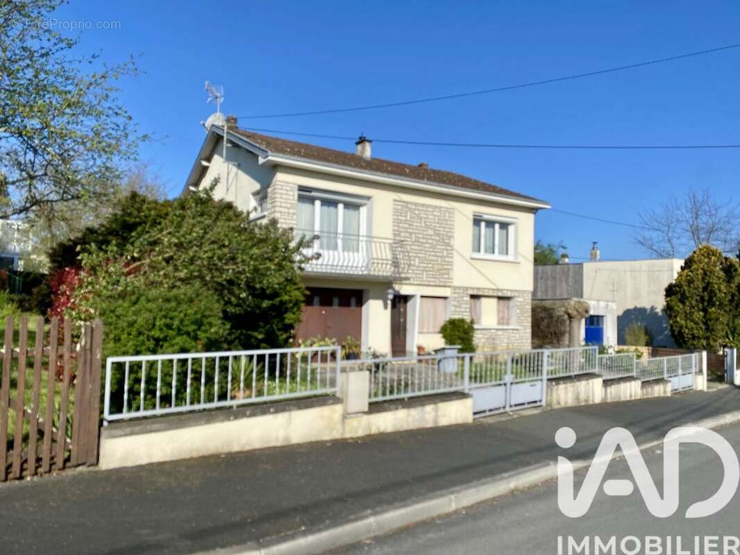 Photo 2 - Maison à COULOUNIEIX-CHAMIERS