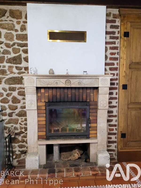 Photo 3 - Maison à DURDAT-LAREQUILLE