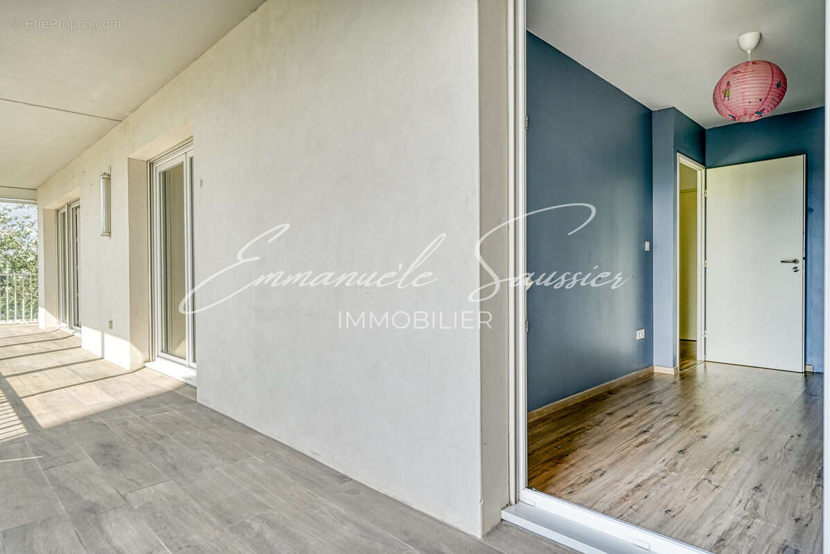 Appartement à CLICHY