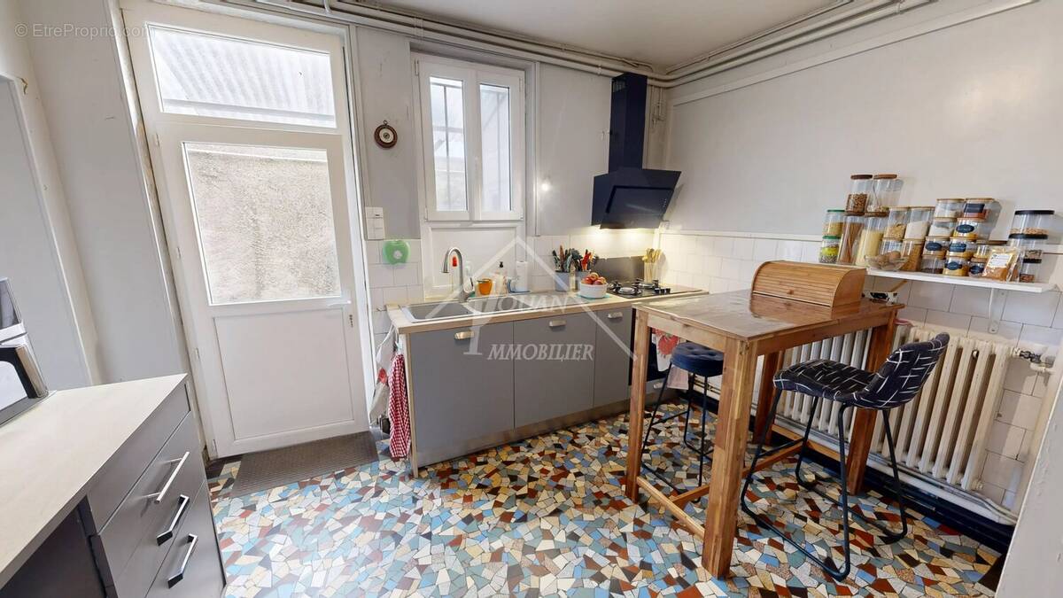 Maison à BOURBON-L'ARCHAMBAULT