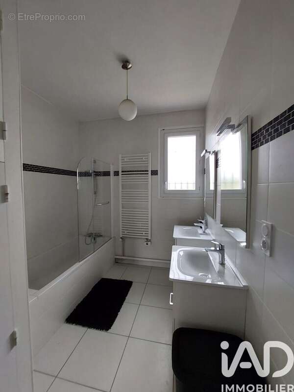 Maison 204 m² à Bergerac  - photo 5