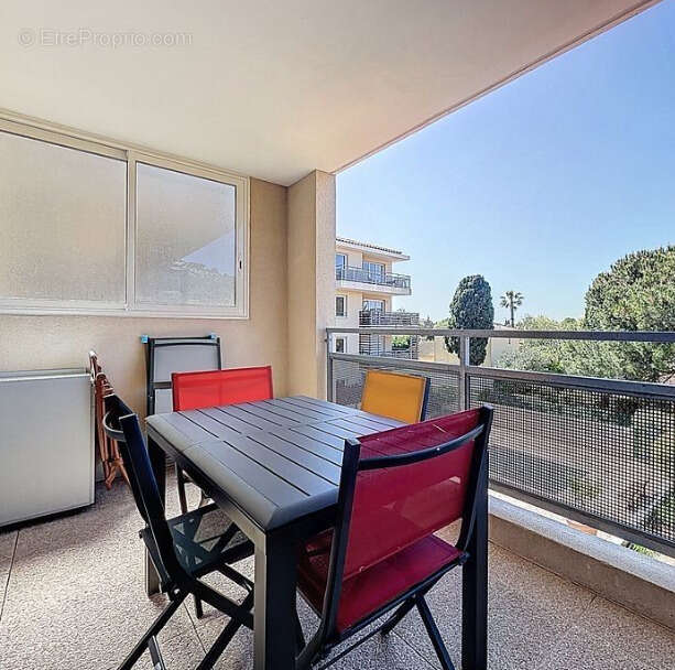 Appartement à SIX-FOURS-LES-PLAGES
