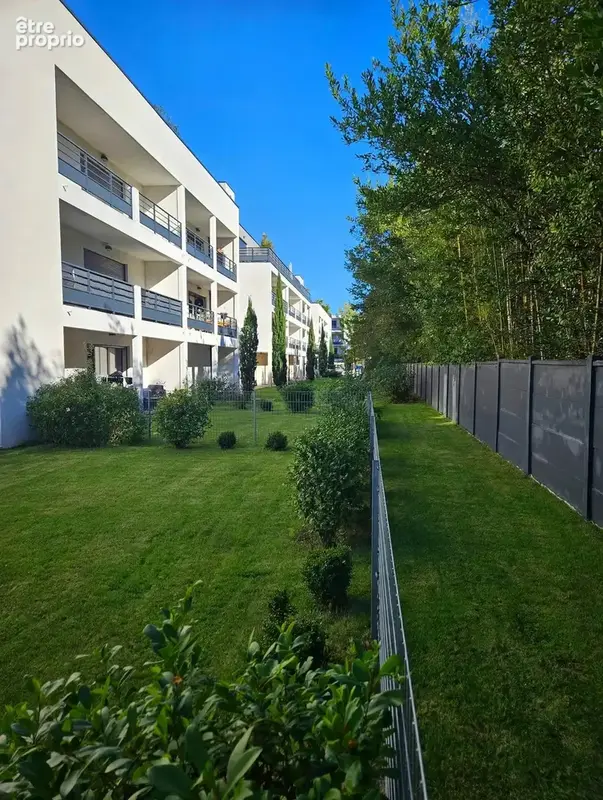 Caudéran Résidence récente T3 de 62m2, terrasse et place parking intérieur et ascenseur - photo 1