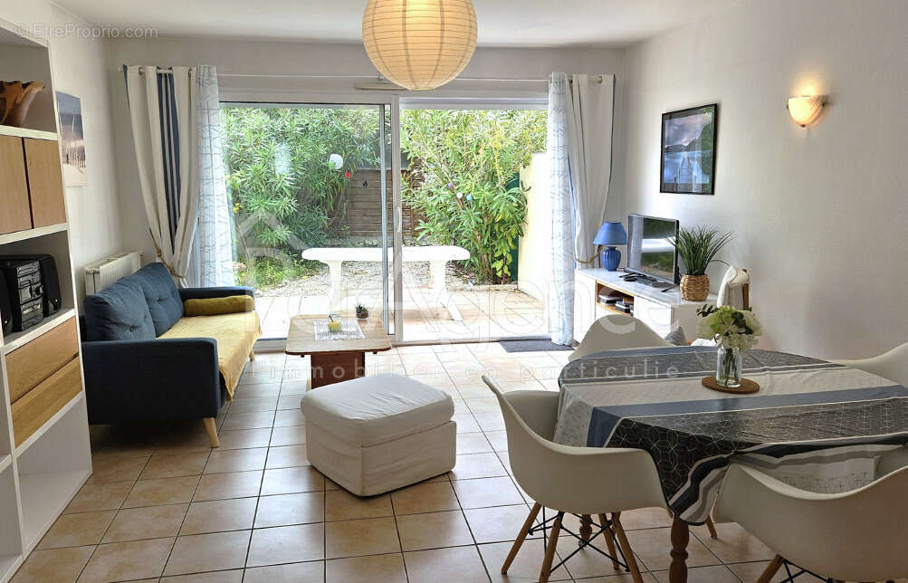 Maison à VAUX-SUR-MER
