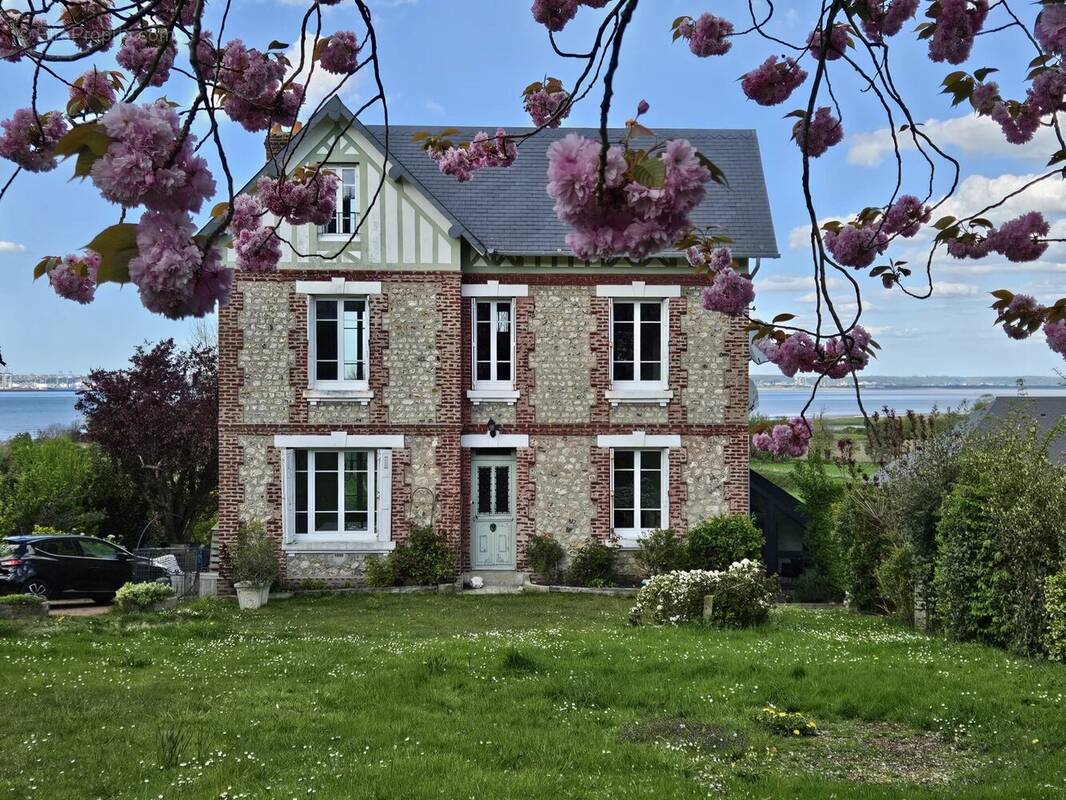 Maison à VILLERVILLE