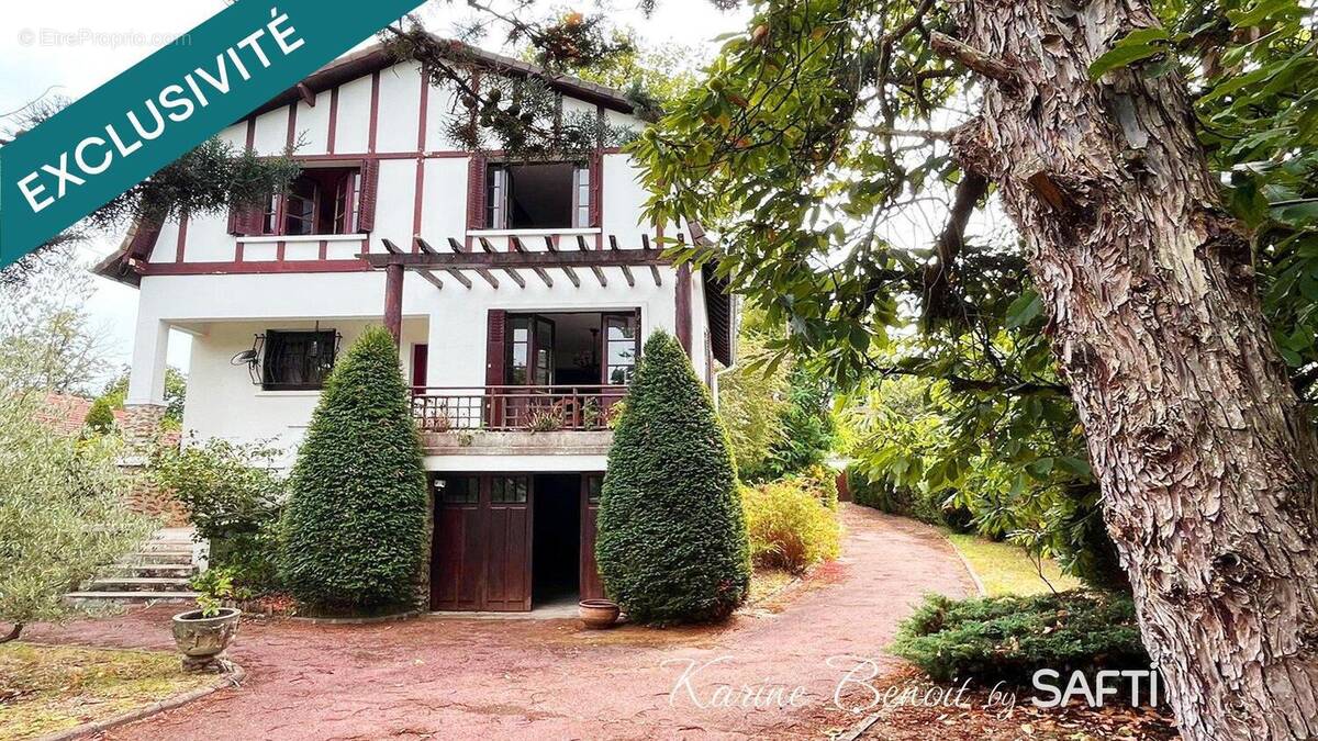 Photo 1 - Maison à SAINT-FARGEAU-PONTHIERRY