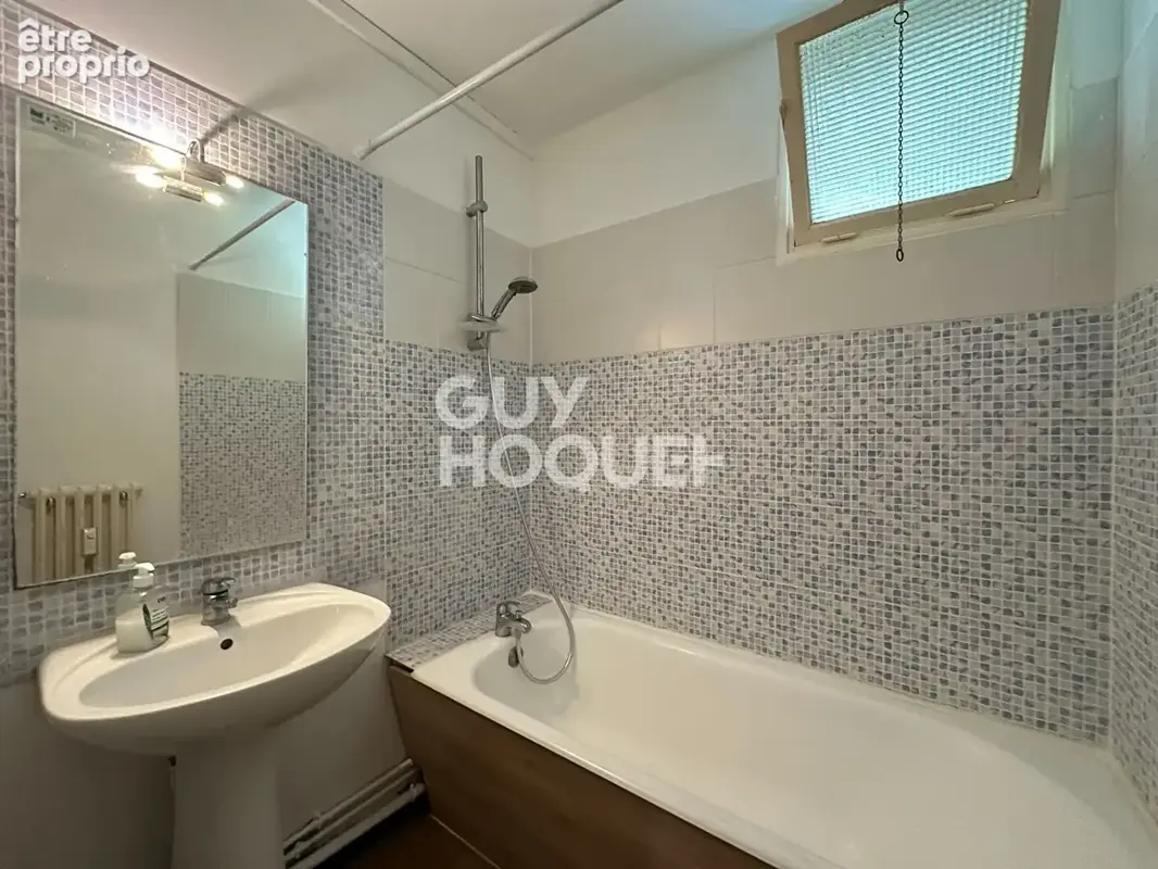 Appartement 4 pièces 74 m² à vendre à Compiegne (60200) - photo 4
