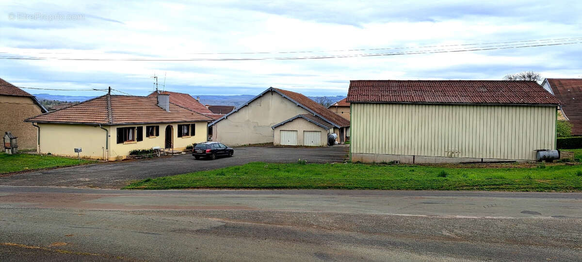 Maison à CROSEY-LE-PETIT